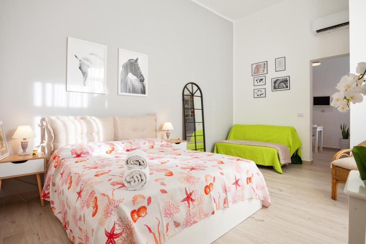 Maison San Michele Lovely Apartment Trani Eksteriør billede